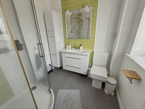 Photo 7- click for photo gallery